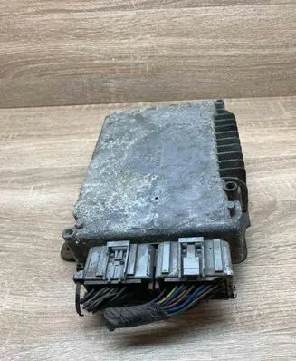 Chrysler Voyager Engine control unit/module ECU P04748520AB 04745860