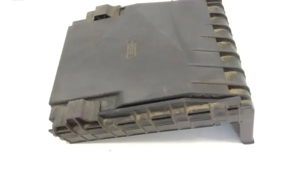 Volkswagen Tiguan Fuse box cover 1K0937132F 1K0937132G