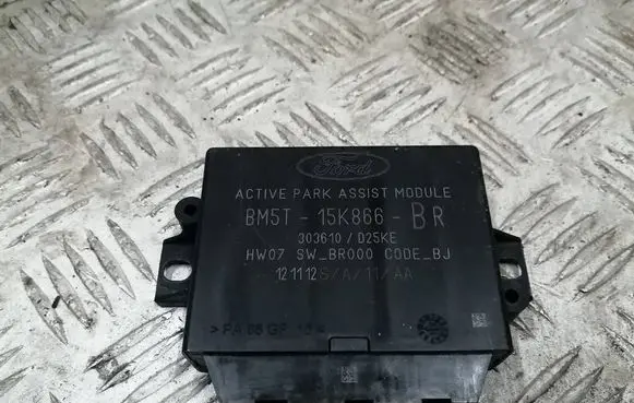 Ford Focus Parking PDC control unit/module BM5T15K866BR 3036104D25 30361025