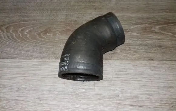 Volvo V70 Intercooler hose/pipe 9161889