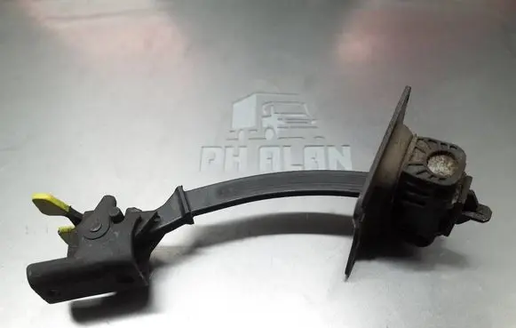 Citroen Berlingo Loading door check strap stopper 9681466280