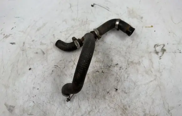 BMW 3 E36 Engine coolant pipe/hose 