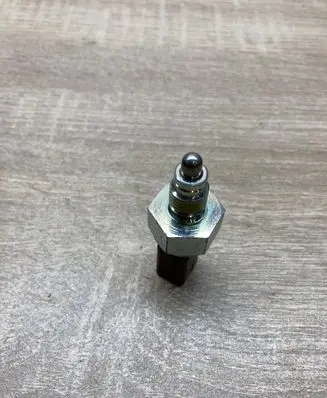 Volkswagen Golf VI Reversing light switch sensor 02T945415P