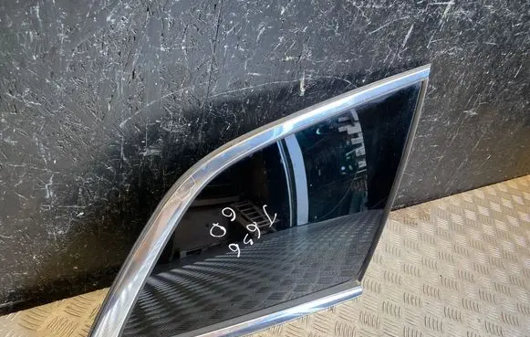 Volvo XC60 Rear side window 32314269