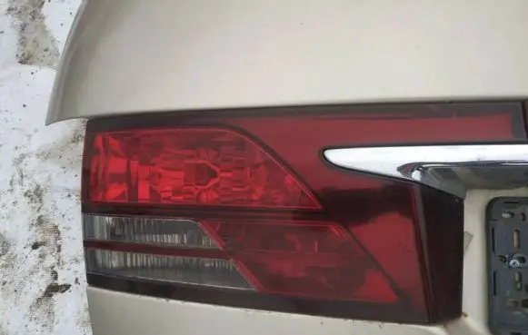 Toyota Previa (XR30, XR40) II Tailgate rear/tail lights