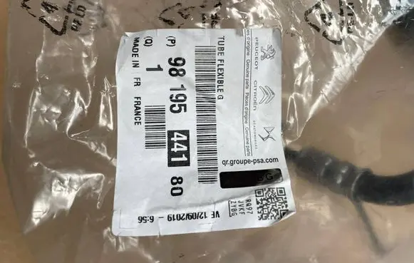 Peugeot Expert Brake vacuum hose/pipe 9819544180