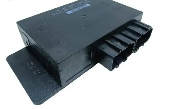 Volkswagen PASSAT B5 Comfort/convenience module 1J0959799R-KASACJA 1J0959799R