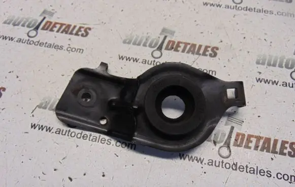 Nissan Primera Radiator mount bracket