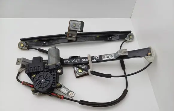 Ford Mondeo Mk III Front door window regulator with motor 0130821771