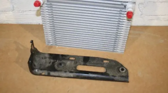 BMW XM Coolant radiator 7887304 17217887304