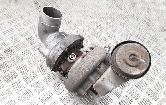 Toyota Avensis T250 Turbo 172010R020 VB13 05030301367
