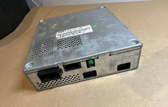 Audi A8 S8 D3 4E Video control module 4E0919146C 4F0910146E