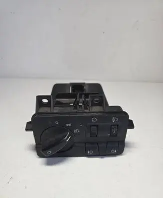 BMW X3 E83 Light switch 6936832