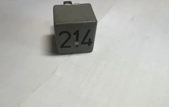 Audi 80 90 S2 B4 Other relay 443951253K