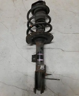 Mitsubishi Outlander Front shock absorber with coil spring