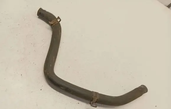 Volkswagen Transporter - Caravelle T4 Engine coolant pipe/hose 074121109A