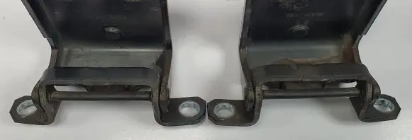 Renault Koleos I Tailgate/trunk/boot hinge 90410JY00A