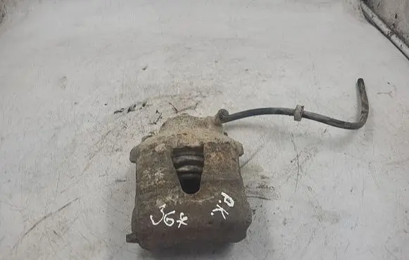 Volkswagen Golf IV Front brake caliper 