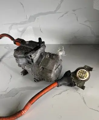 Toyota Prius (XW30) Air conditioning (A/C) compressor (pump)