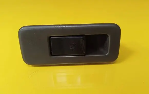 Mazda 626 Electric window control switch