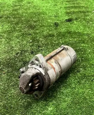 Toyota Avensis T250 Starter motor 281000R010 MS4280004920
