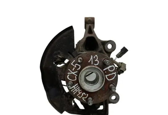Mazda CX-5 Front wheel hub