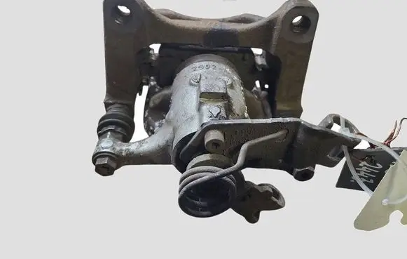 Opel Astra K Rear brake caliper