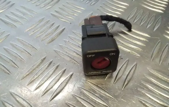 Citroen C4 I Passenger airbag on/off switch 96373205XT 95835T02