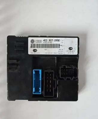 Audi A8 S8 D3 4E Comfort/convenience module 4E0907289D 4E0910289D
