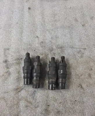 Volkswagen Transporter - Caravelle T3 Fuel injectors set 