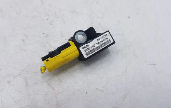 Honda CR-V Airbag deployment crash/impact sensor SWAE113M4