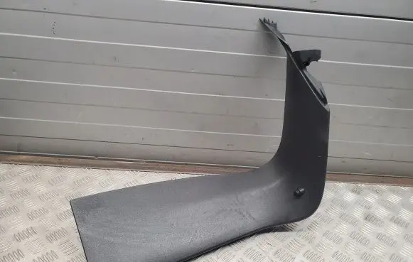 Mercedes-Benz GLA W156 X156 Tailgate trim A1567400271