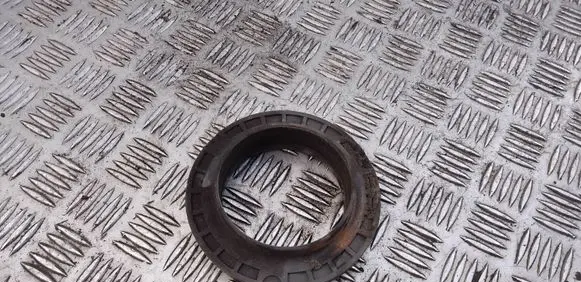 Nissan Qashqai Front coil spring rubber mount 