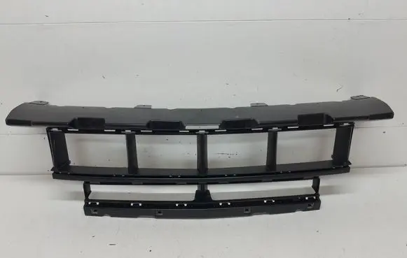 Mercedes-Benz CLA C117 X117 W117 Front bumper lower grill A1768852600
