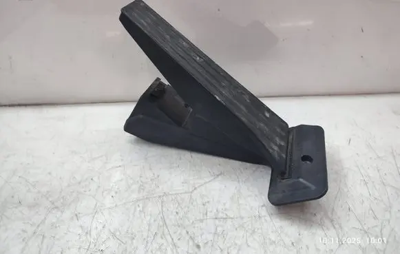 BMW X6 E71 Accelerator throttle pedal 6852644 3542685264401