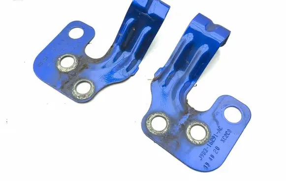 Jaguar I-Pace Fender mounting bracket J9D316290AC J9D316291AC