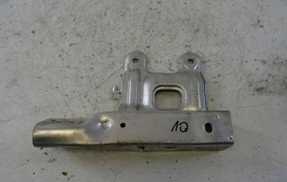 BMW 1 F20 F21 Front bumper shock/impact absorber 7266193