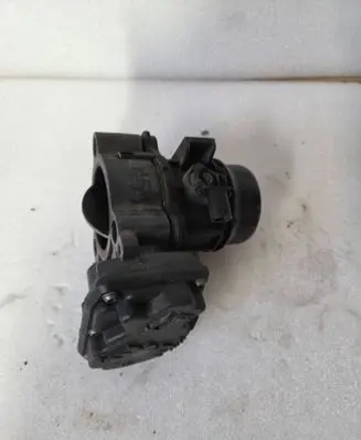 BMW 5 G30 G31 G38 Throttle valve 8512452 1354 A2C80221201