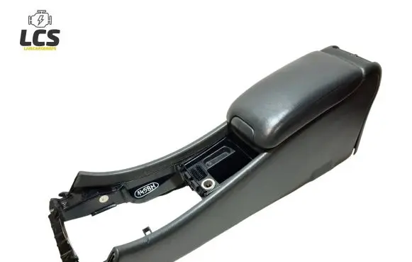 Mercedes-Benz C W203 Center console A2036830408