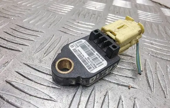 Dodge Caliber Airbag deployment crash/impact sensor P04672311AA