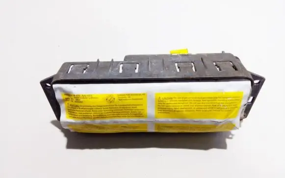 Alfa Romeo 147 Passenger airbag 46748661
