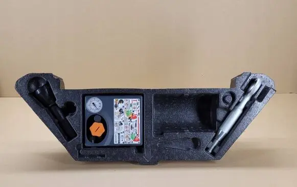 Volvo C40 Tool set 31445789 32340665