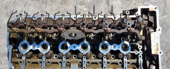 BMW X3 F25 Engine head 