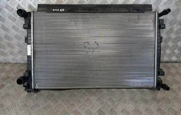 Volkswagen Golf VIII Radiator set 5Q0121251HS