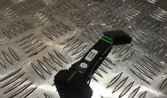 Volvo S60 Hazard light switch 9441045