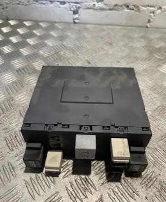 Volkswagen PASSAT B7 Comfort/convenience module 3C0937049D