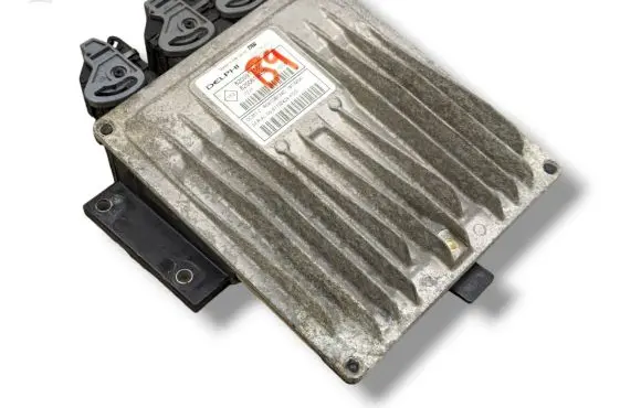 Nissan Note (E11) Engine control unit/module ECU 8200619409 8200911560