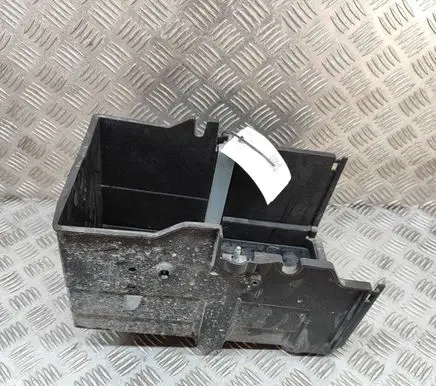 Battery box tray