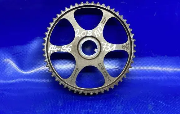 Audi A4 S4 B6 8E 8H Camshaft pulley/ VANOS 06B109111