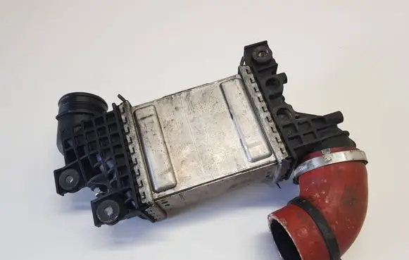Volkswagen Transporter - Caravelle T6 Intercooler radiator 04L145749H